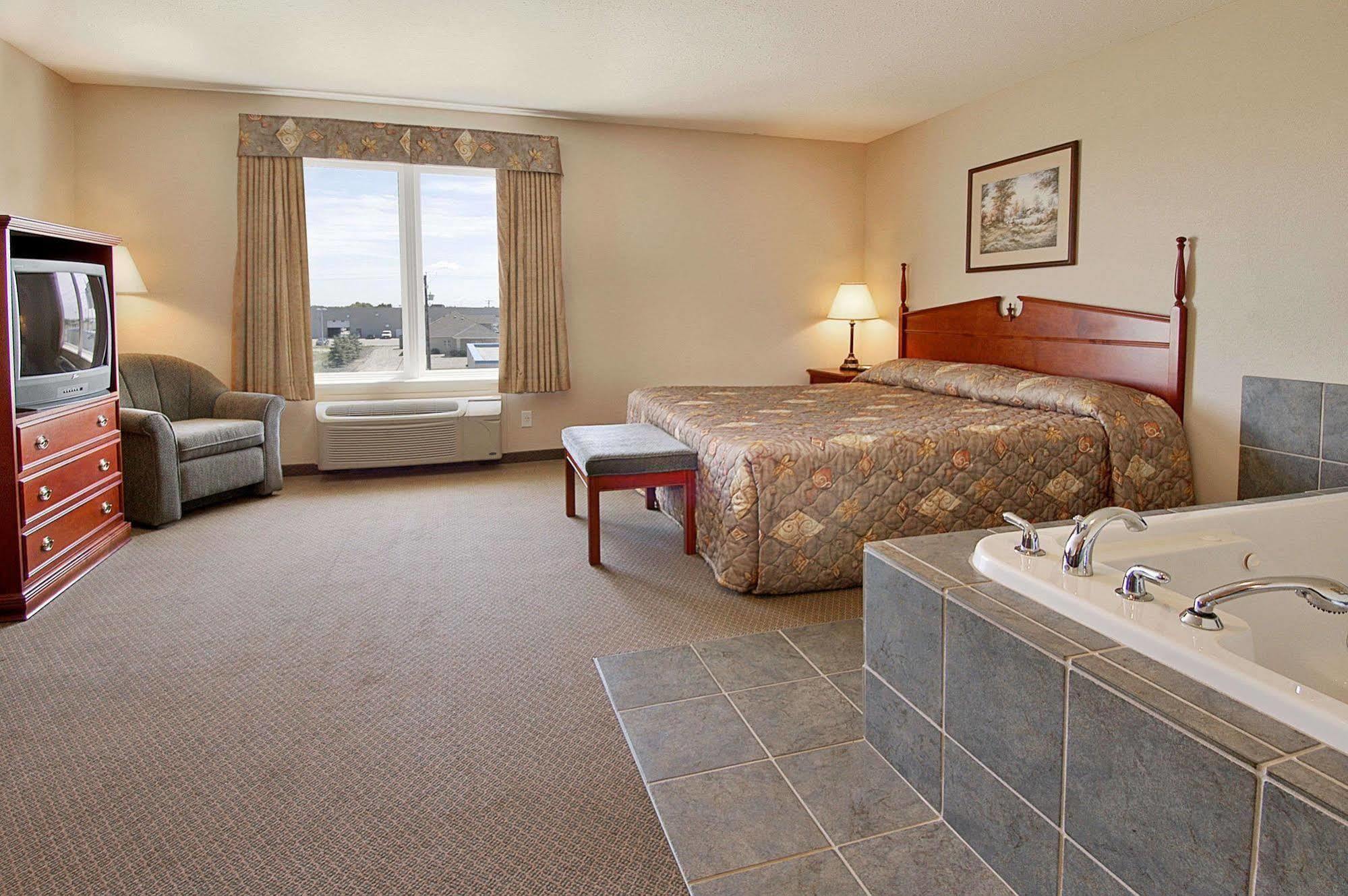 Days Inn & Suites By Wyndham Winkler Szoba fotó
